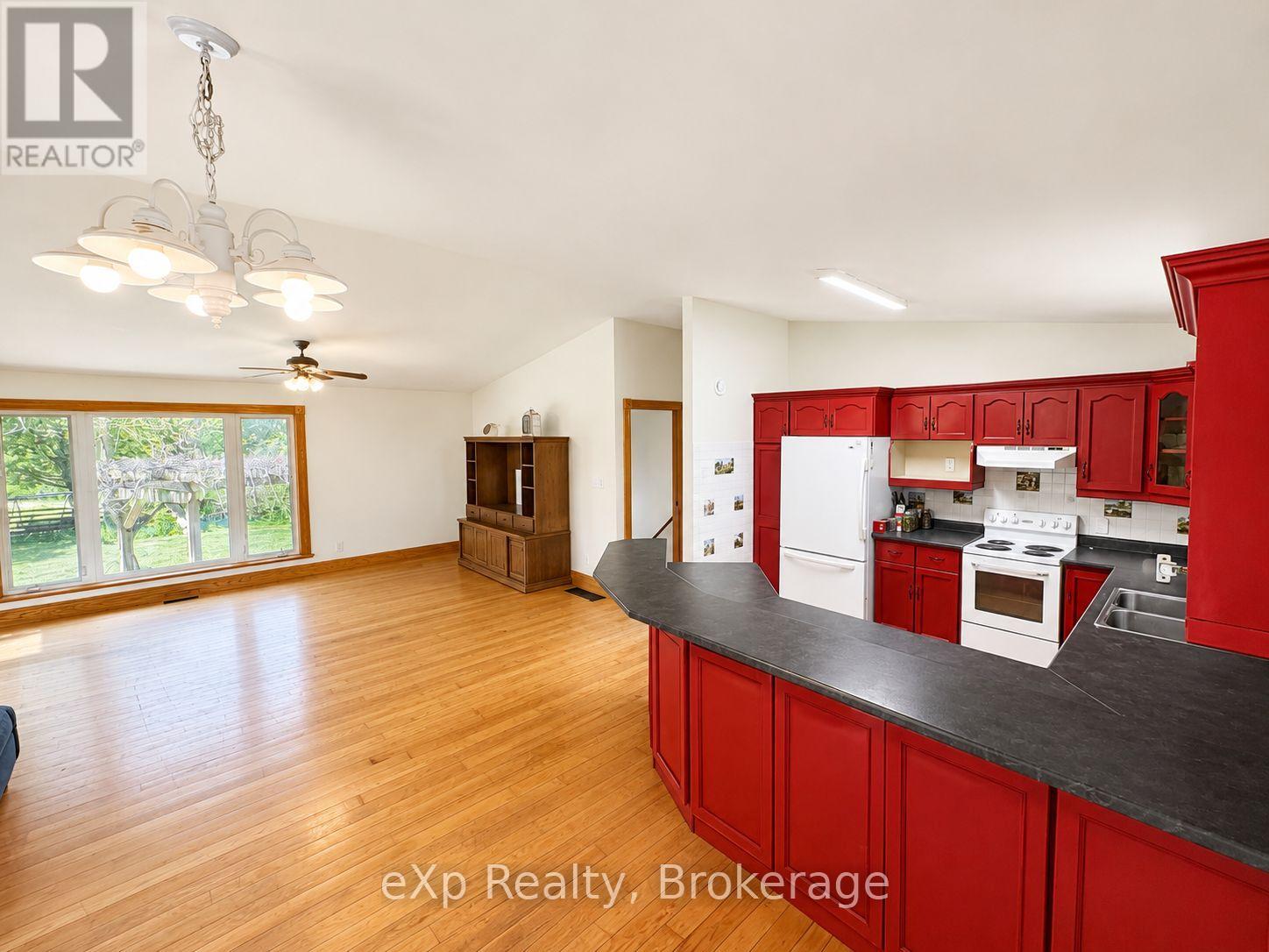 601177 8 Side Road, Chatsworth, Ontario  N0H 1L0 - Photo 7 - X13216818