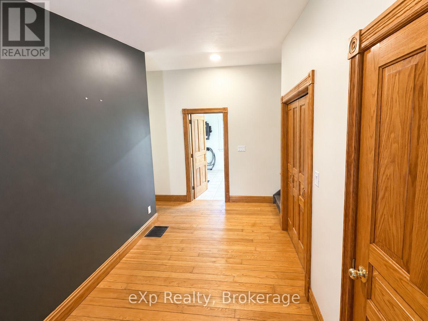 601177 8 Side Road, Chatsworth, Ontario  N0G 1L0 - Photo 4 - X13216828