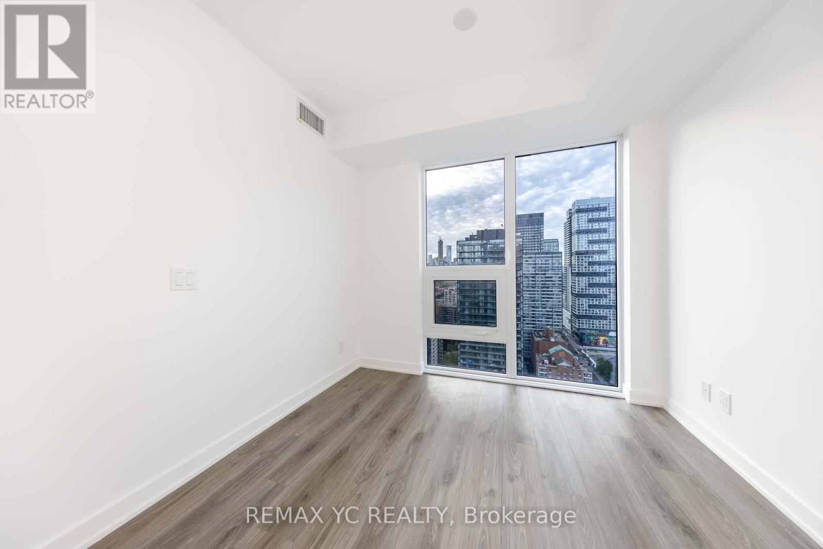 3301 - 100 Queen Street E, Toronto, Ontario  M5C 0B5 - Photo 10 - C13216756