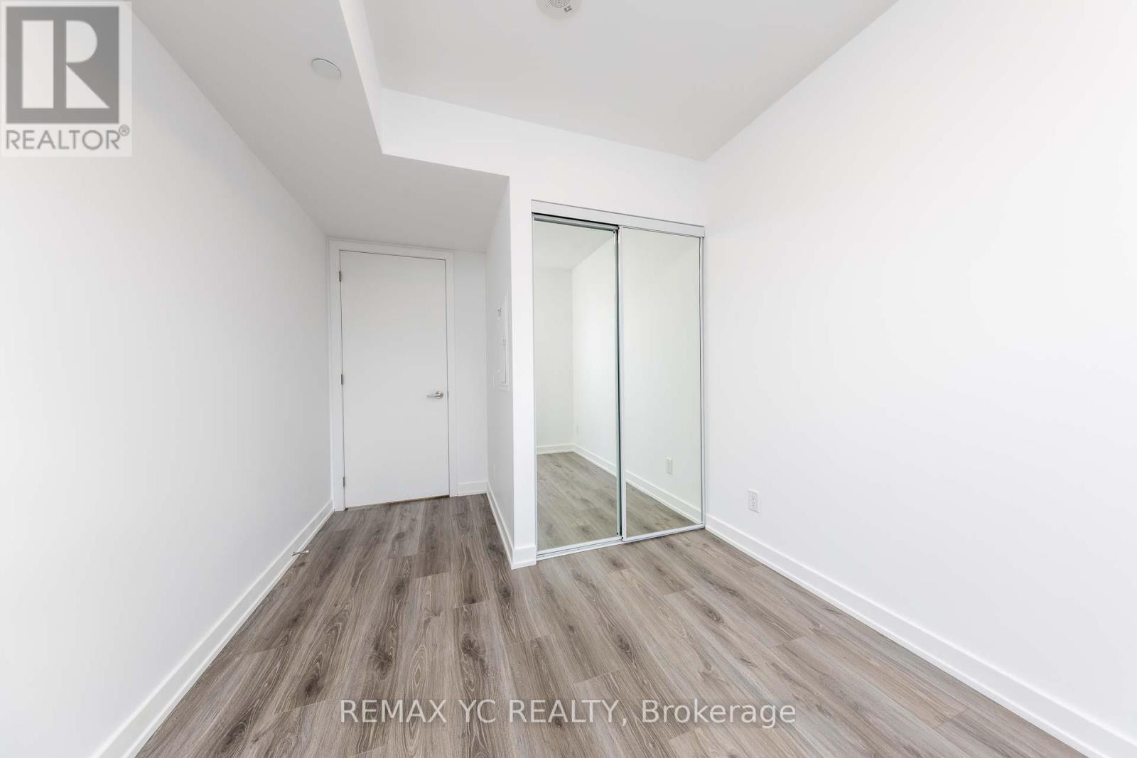 3301 - 100 Queen Street E, Toronto, Ontario  M5C 0B5 - Photo 11 - C13216756