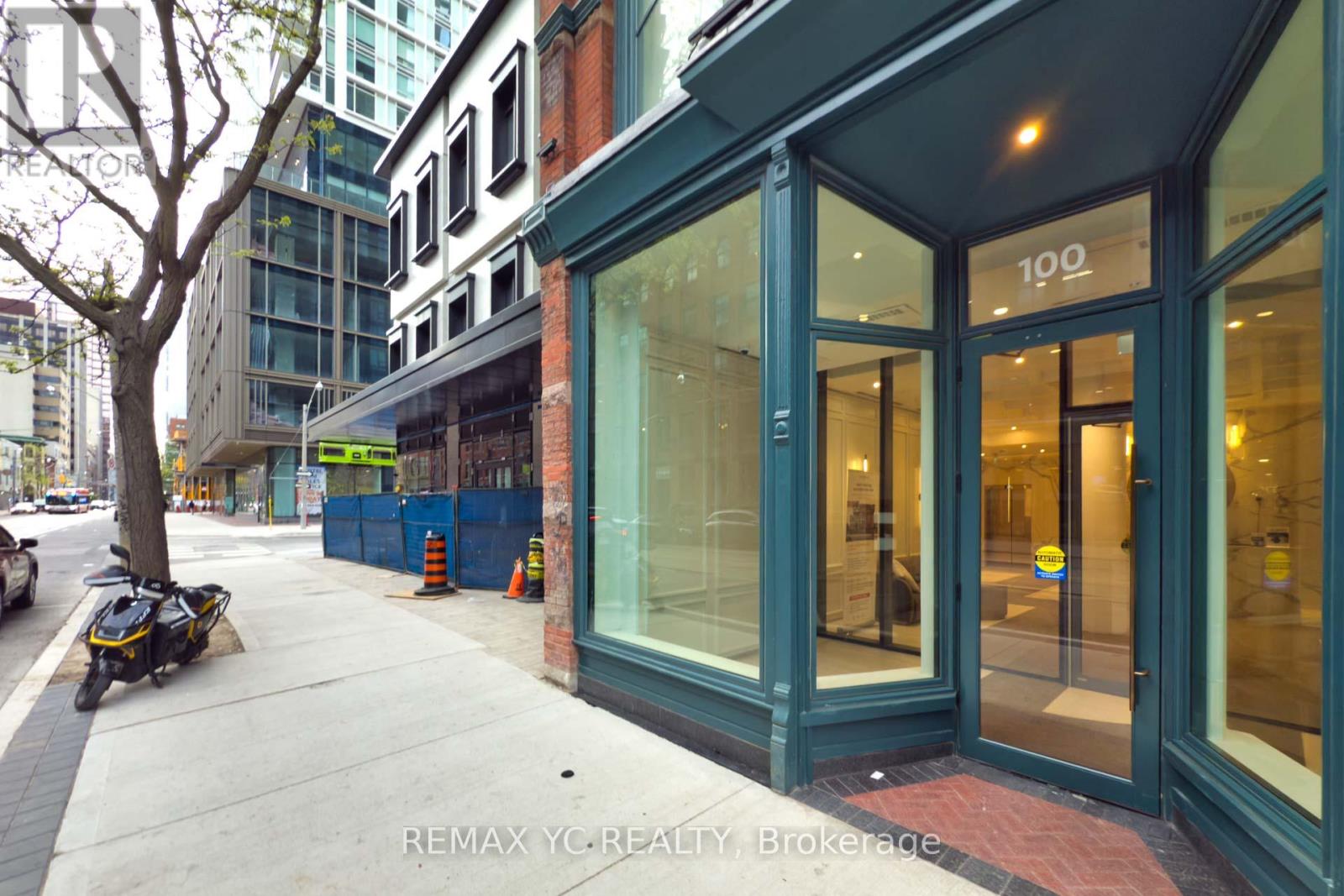 3301 - 100 Queen Street E, Toronto, Ontario  M5C 0B5 - Photo 2 - C13216756