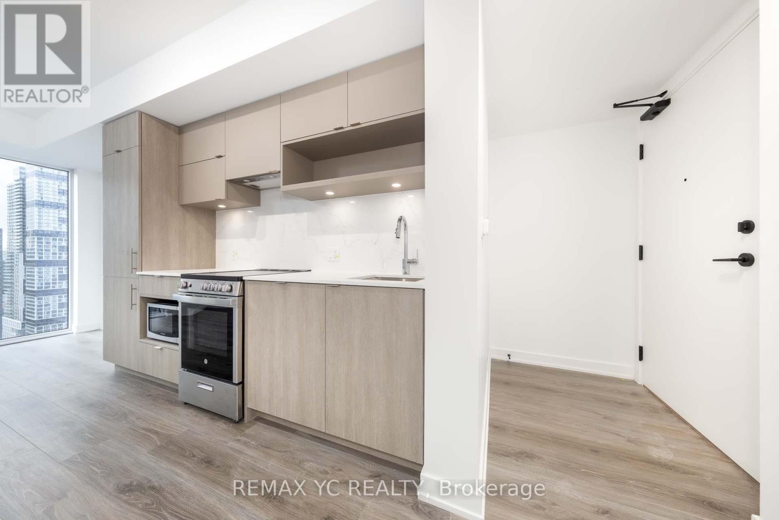 3301 - 100 Queen Street E, Toronto, Ontario  M5C 0B5 - Photo 4 - C13216756