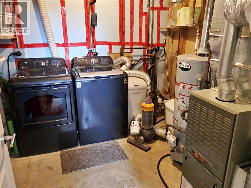 5204 57a Street, Vermilion, Alberta  T9X 1V4 - Photo 35 - A2313554