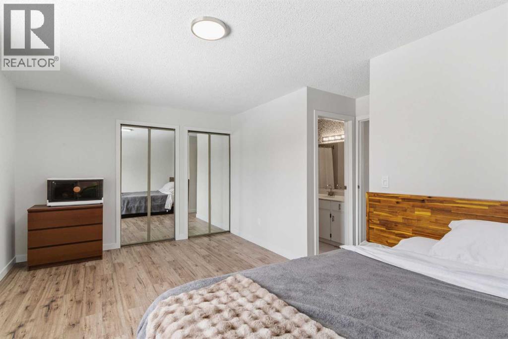 6, 23 Glamis Drive Sw, Calgary, Alberta  T3E 6S3 - Photo 22 - A2293921