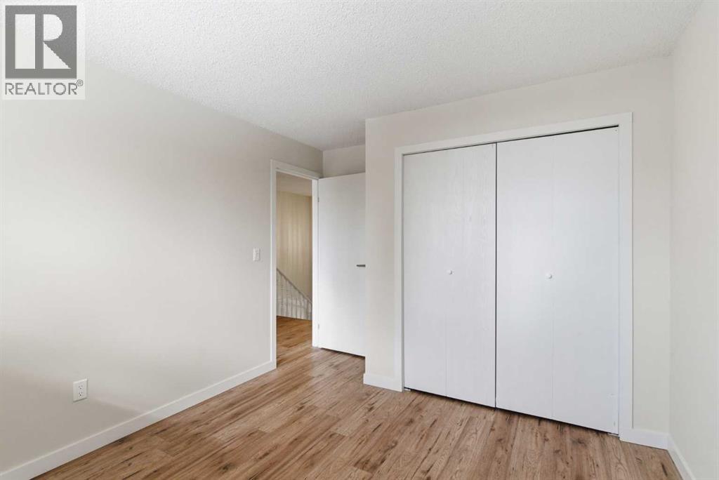 6, 23 Glamis Drive Sw, Calgary, Alberta  T3E 6S3 - Photo 28 - A2293921