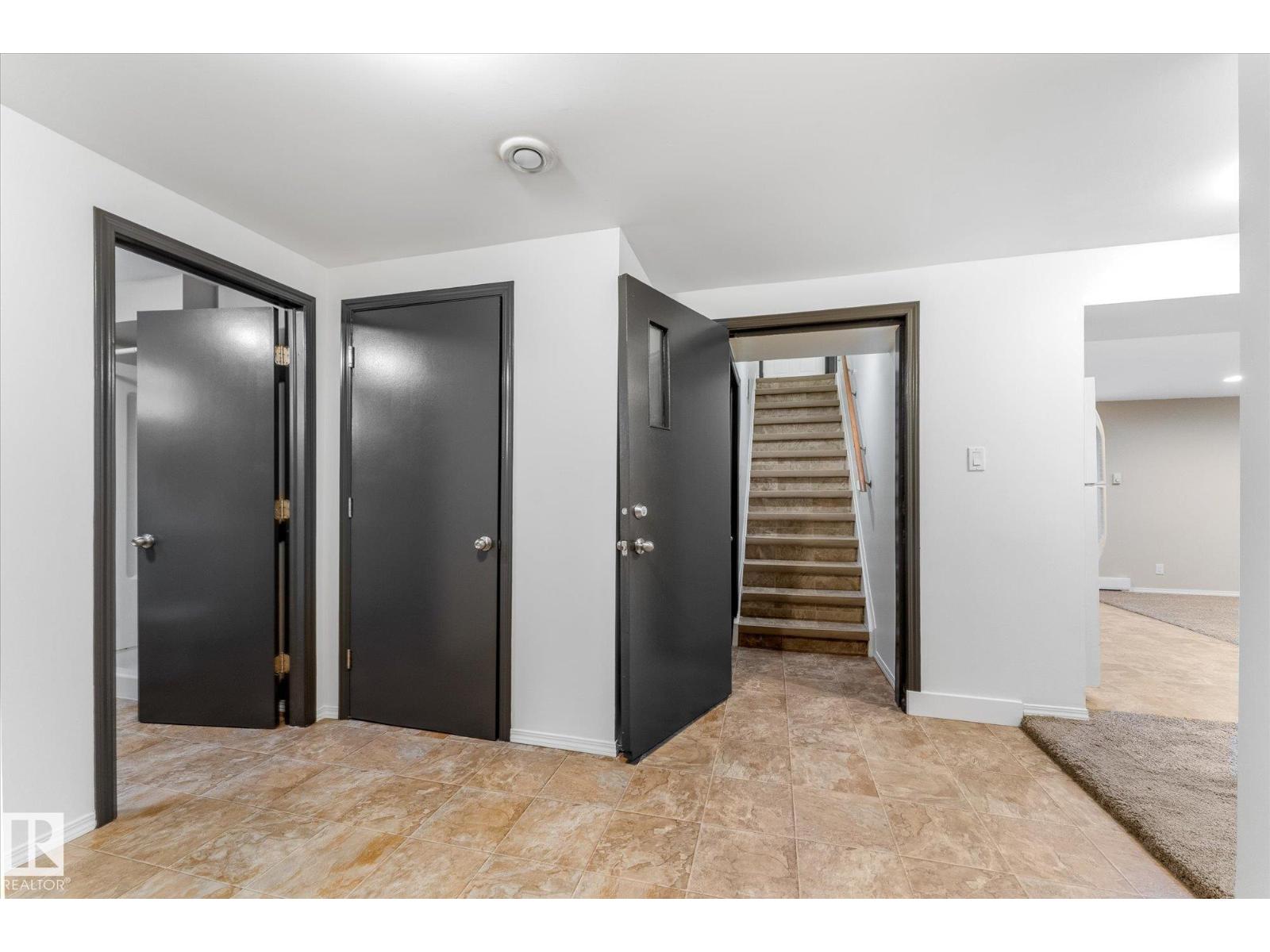 8911 149 St NW, Edmonton, Alberta  T5R 1B7 - Photo 26 - E4490844