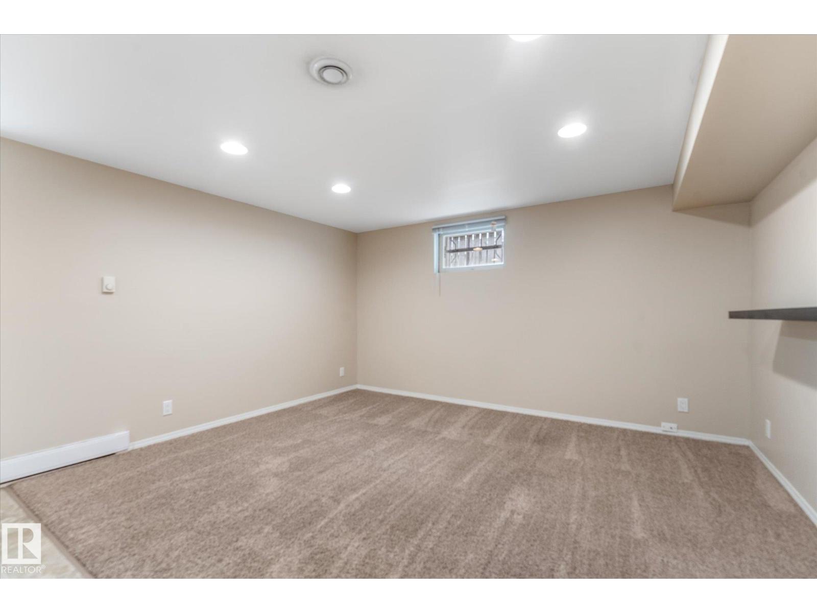 8911 149 St NW, Edmonton, Alberta  T5R 1B7 - Photo 32 - E4490844