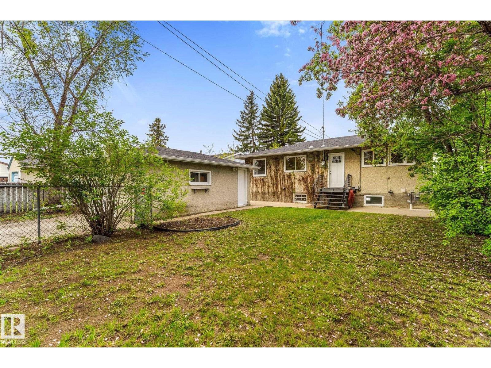 8911 149 St NW, Edmonton, Alberta  T5R 1B7 - Photo 41 - E4490844