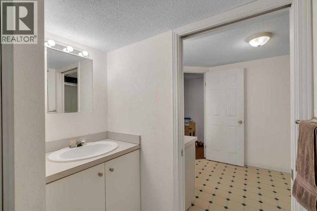 3010 8 Street SW, Calgary, Alberta T2T 3A2 - Photo 29 - A2316038