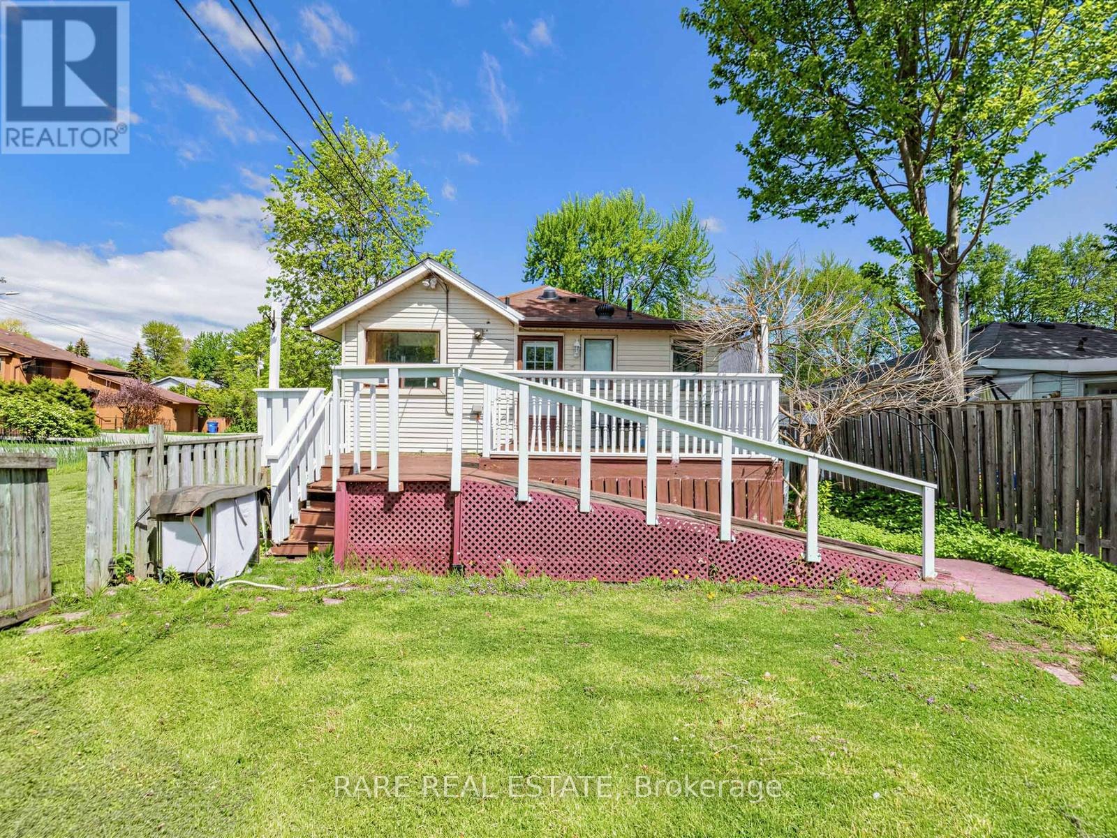 205 Beach Road, Georgina, Ontario  L4P 2L8 - Photo 33 - N13216798