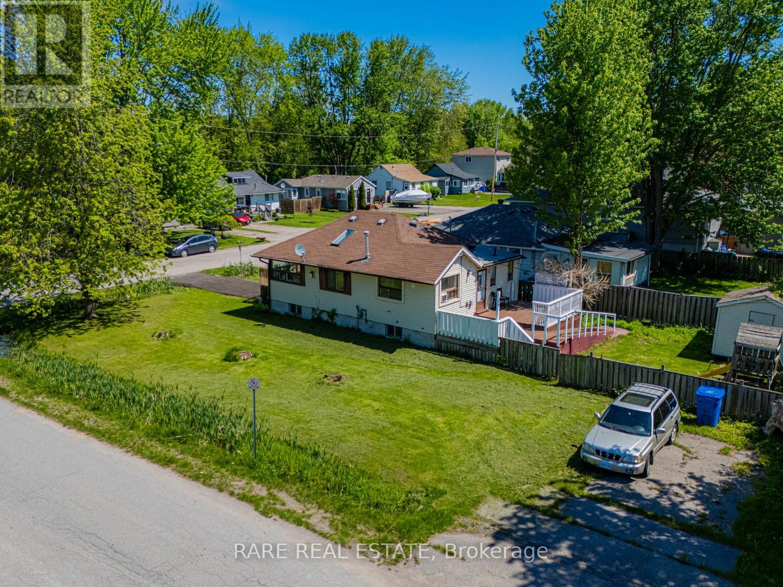 205 Beach Road, Georgina, Ontario  L4P 2L8 - Photo 38 - N13216798