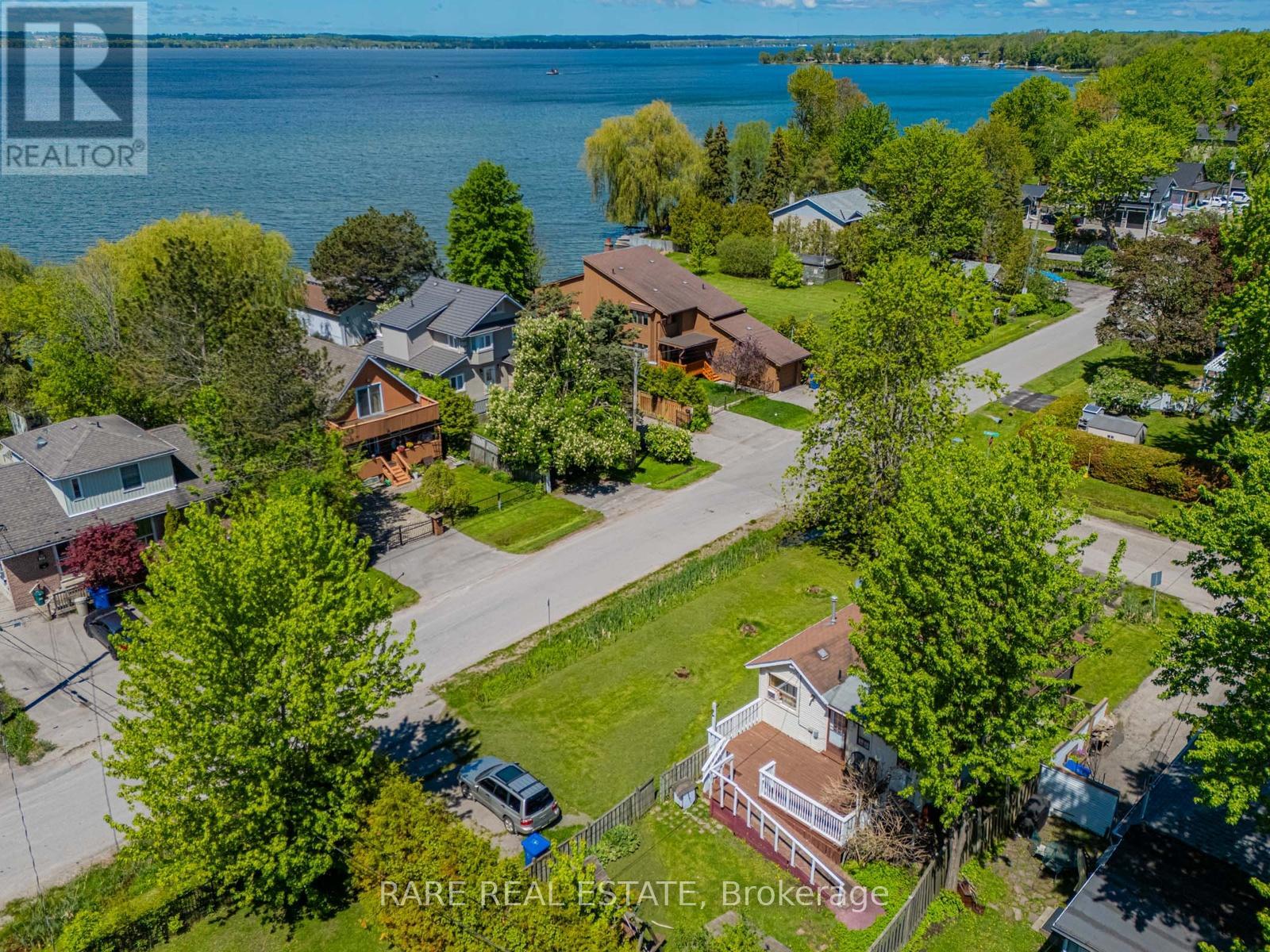 205 Beach Road, Georgina, Ontario  L4P 2L8 - Photo 39 - N13216798