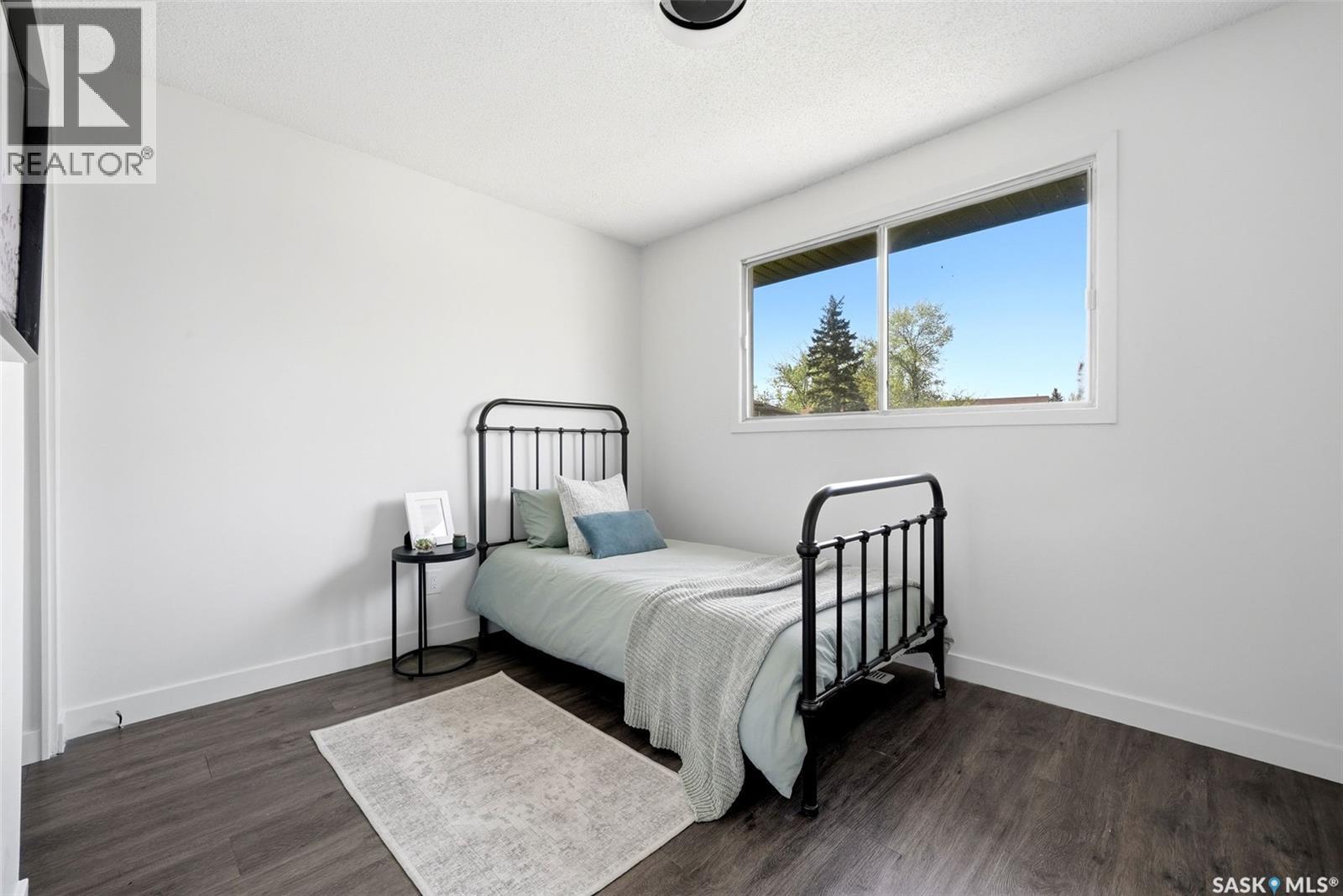 127 Mackenzie Way, Regina, Saskatchewan  S4N 5M9 - Photo 14 - SK037644