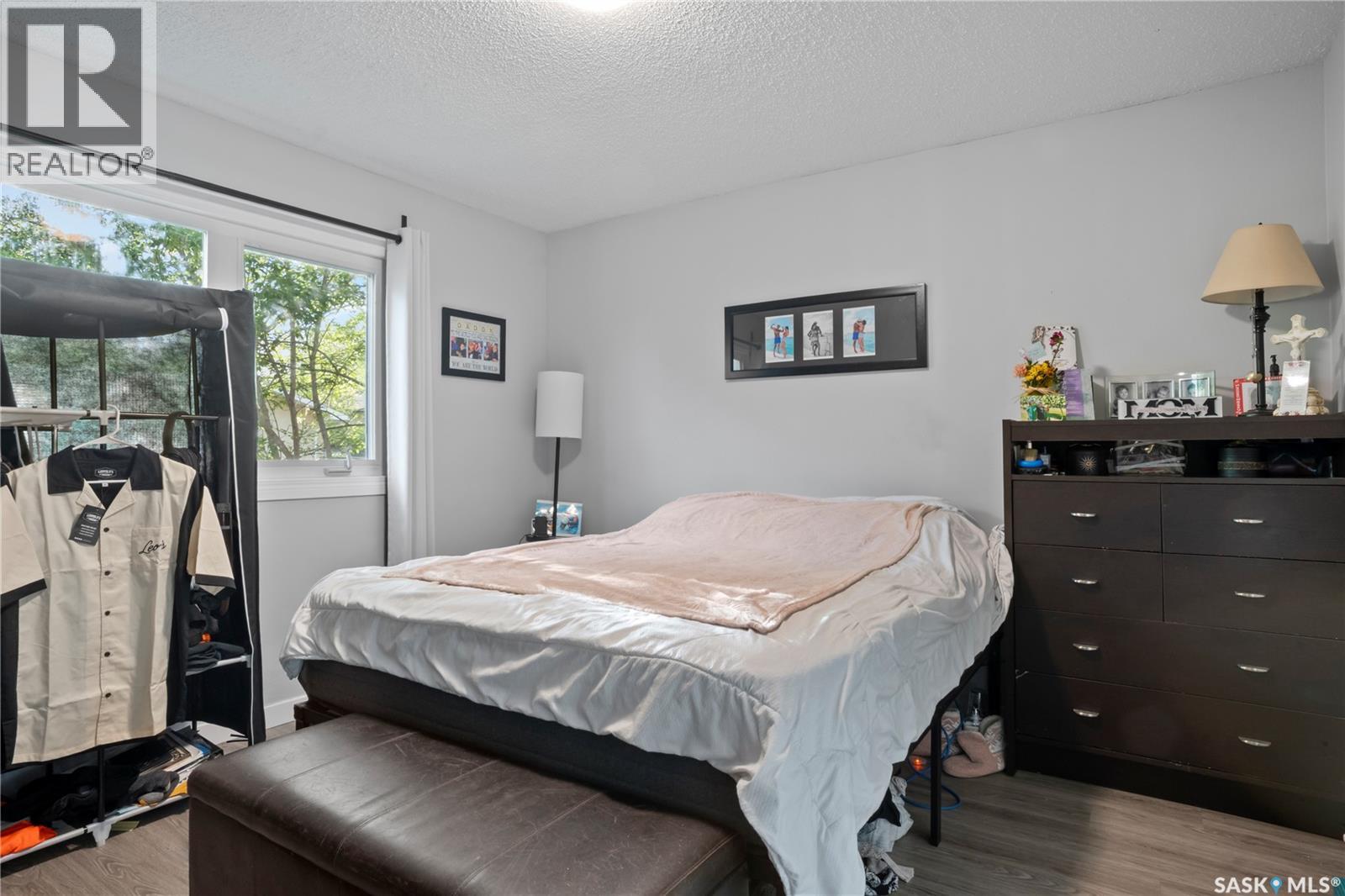 18 Hyland Crescent, Regina, Saskatchewan  S4R 7P3 - Photo 15 - SK037631