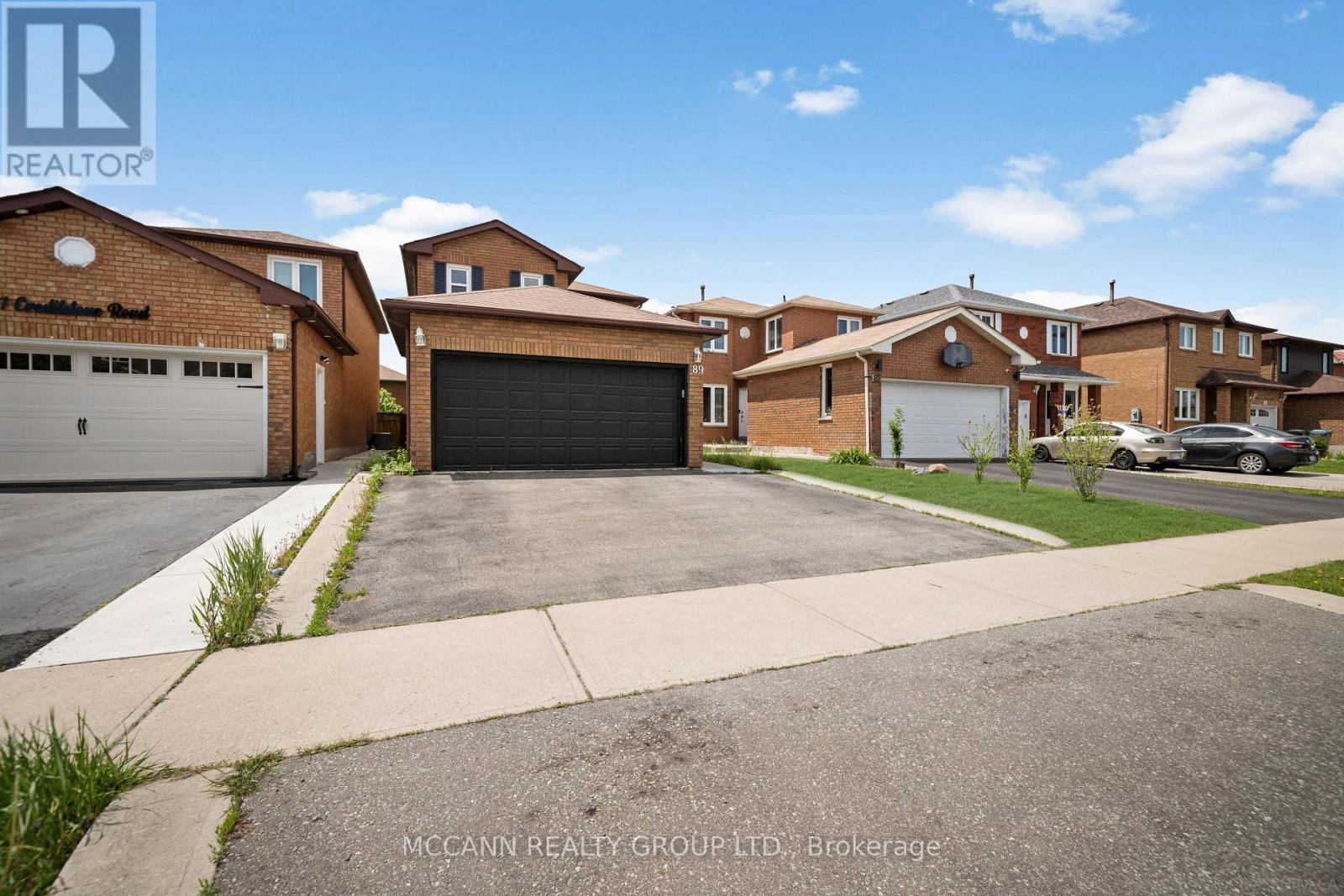 89 Creditstone Road, Brampton, Ontario  L6Y 4E9 - Photo 4 - W13216722