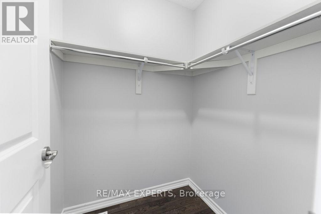 300 Remembrance Road, Brampton, Ontario  L7A 0G4 - Photo 16 - W13216796