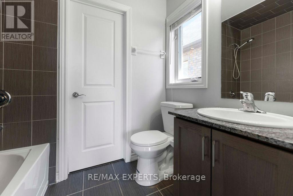 300 Remembrance Road, Brampton, Ontario  L7A 0G4 - Photo 17 - W13216796