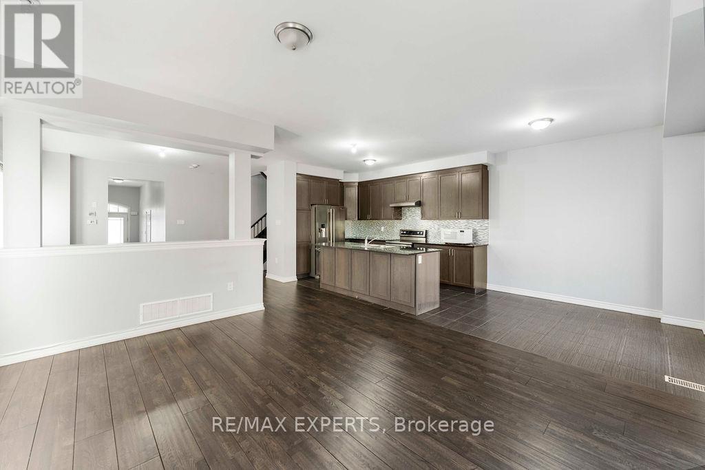 300 Remembrance Road, Brampton, Ontario  L7A 0G4 - Photo 2 - W13216796