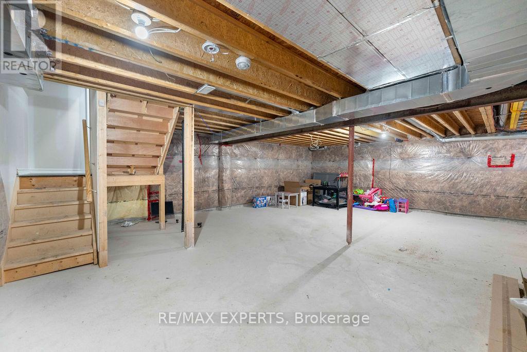 300 Remembrance Road, Brampton, Ontario  L7A 0G4 - Photo 30 - W13216796
