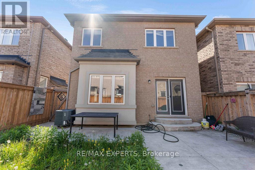 300 Remembrance Road, Brampton, Ontario  L7A 0G4 - Photo 33 - W13216796