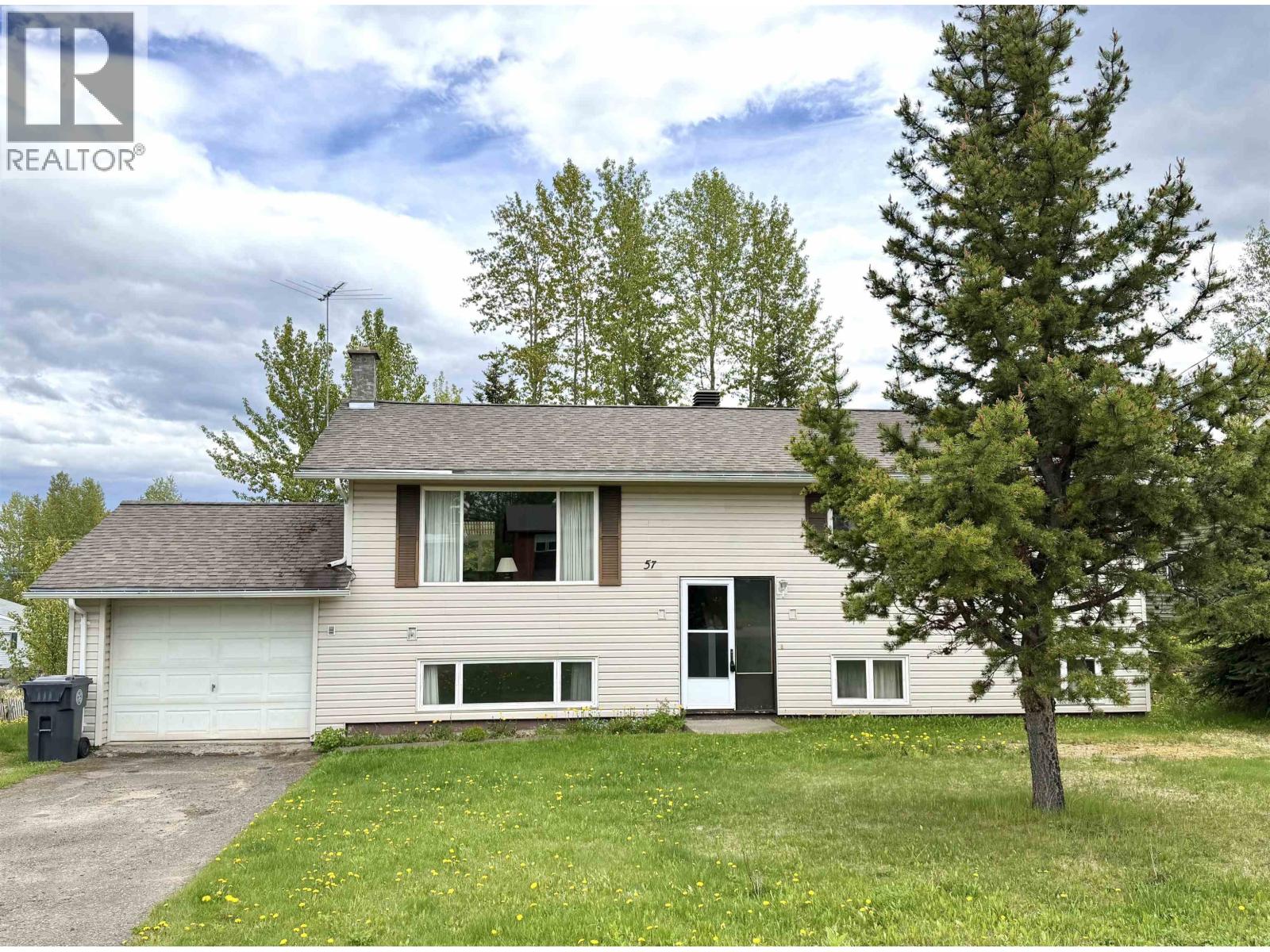 57 Chapman Street, Granisle, British Columbia  V0J 1W0 - Photo 1 - R3129441