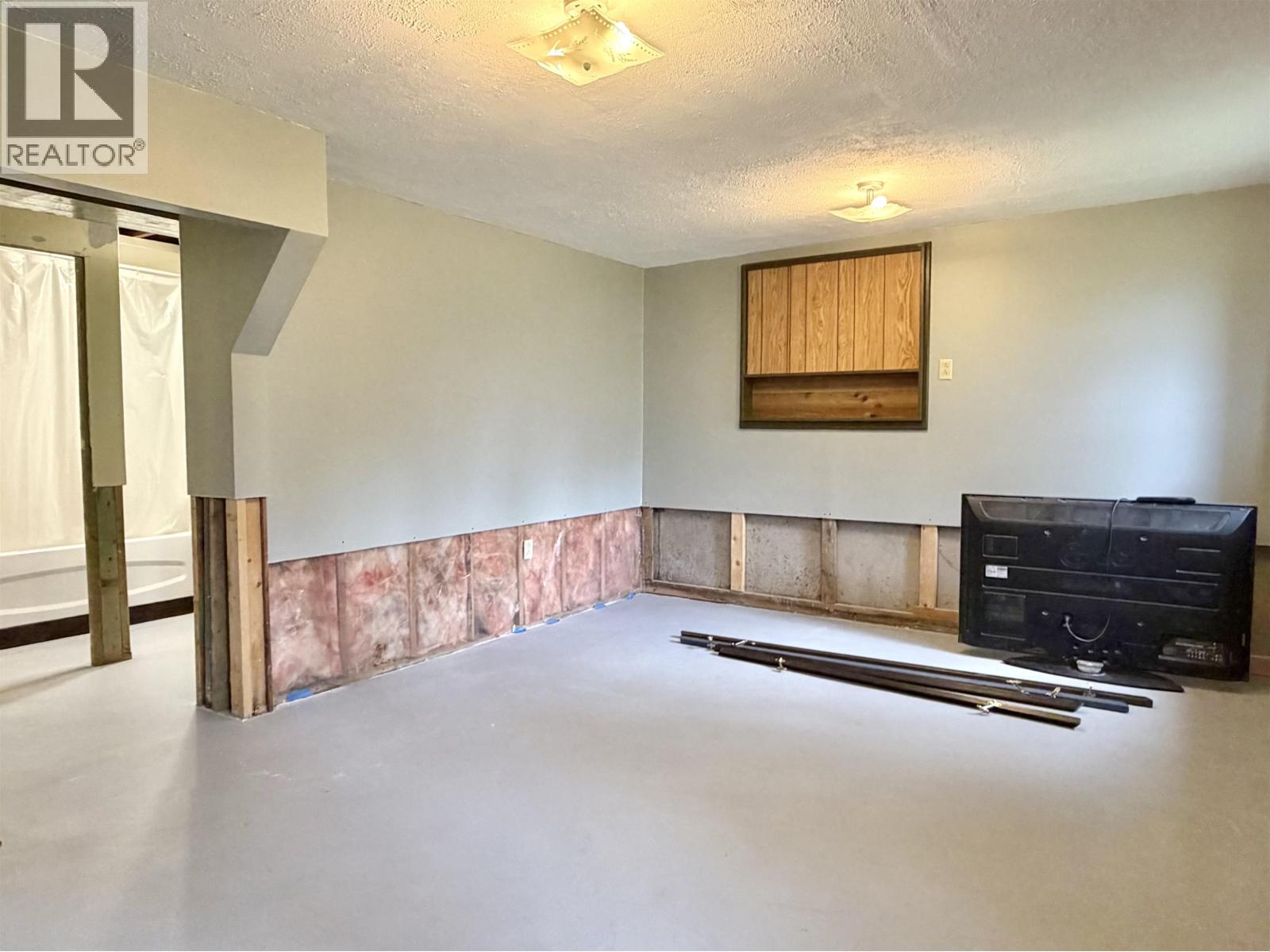 57 Chapman Street, Granisle, British Columbia  V0J 1W0 - Photo 24 - R3129441