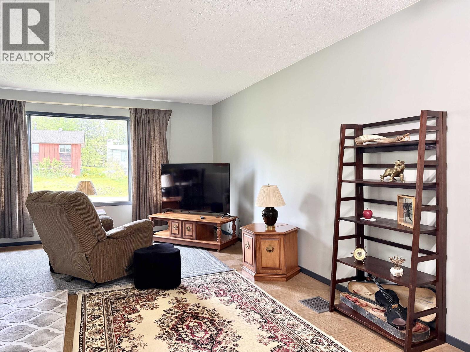 57 Chapman Street, Granisle, British Columbia  V0J 1W0 - Photo 7 - R3129441