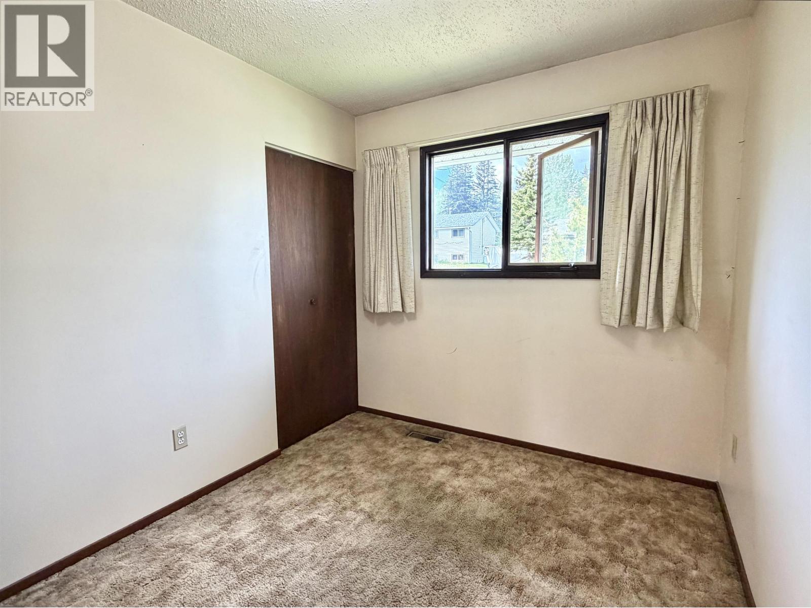 57 Chapman Street, Granisle, British Columbia  V0J 1W0 - Photo 20 - R3129441
