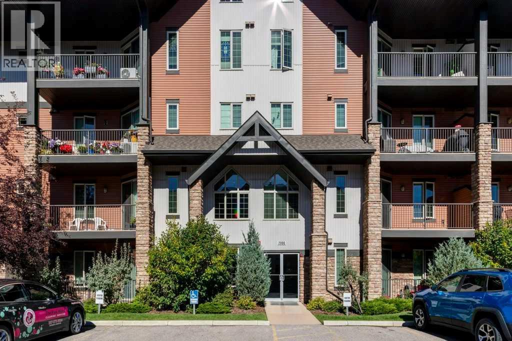 2104, 15 Sunset Square, Cochrane, Alberta  T4C 0E7 - Photo 29 - A2299363
