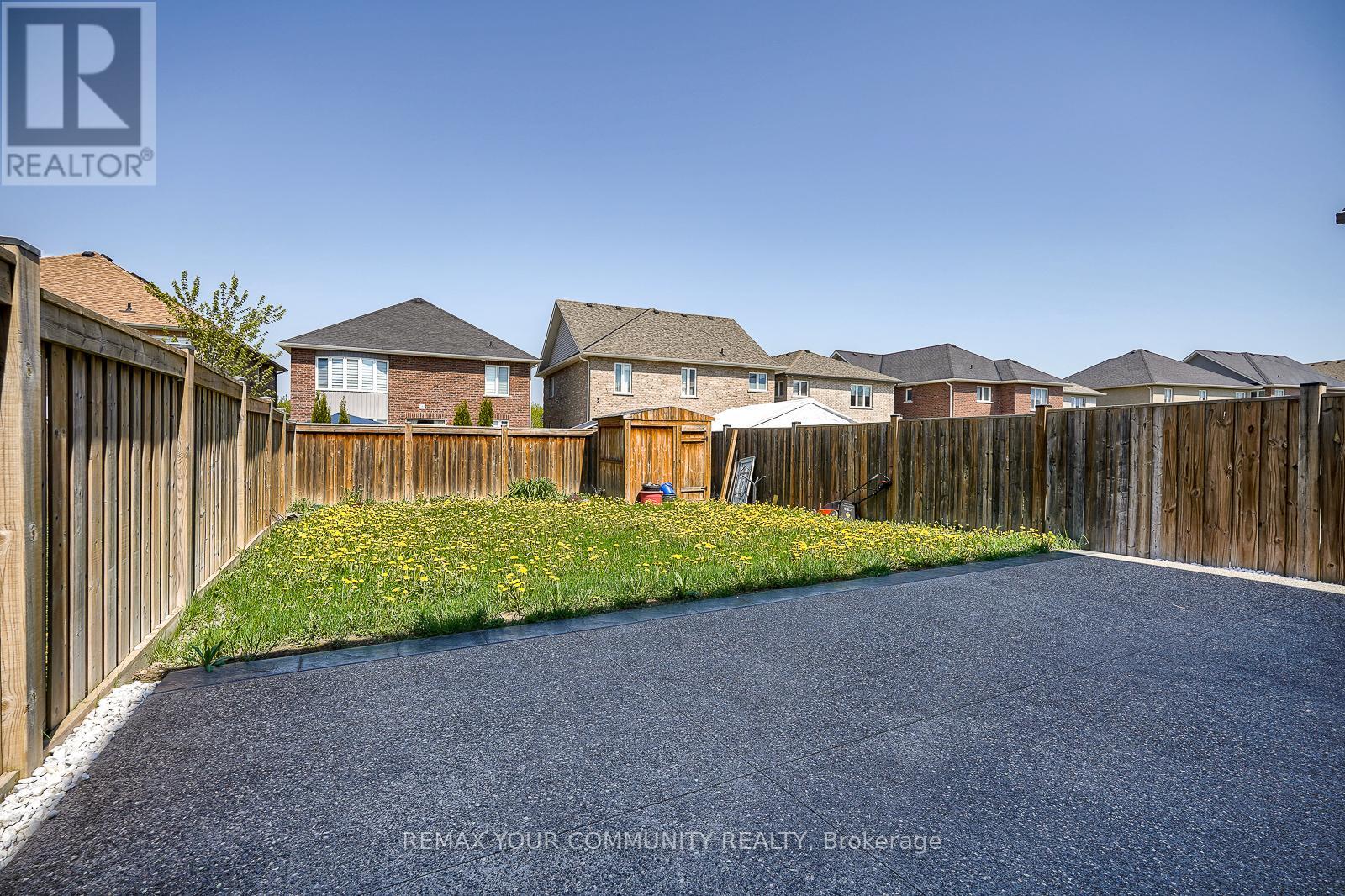 66 Heritage Street, Bradford West Gwillimbury, Ontario  L3Z 0X4 - Photo 27 - N13137498