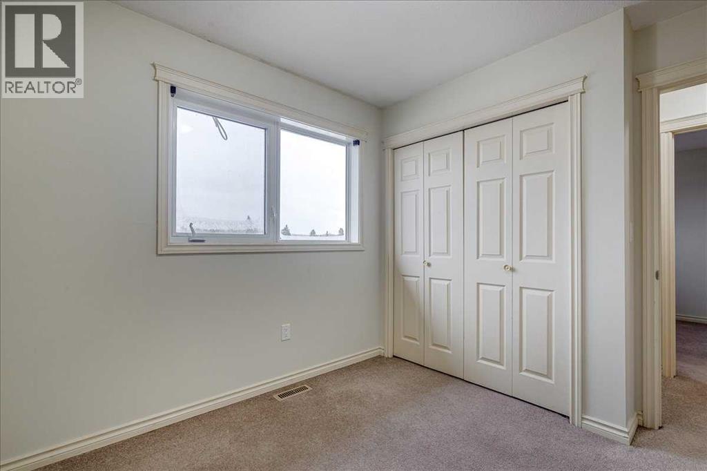 2, 5511 54 Street, Ponoka, Alberta  T4J 1L9 - Photo 30 - A2311666
