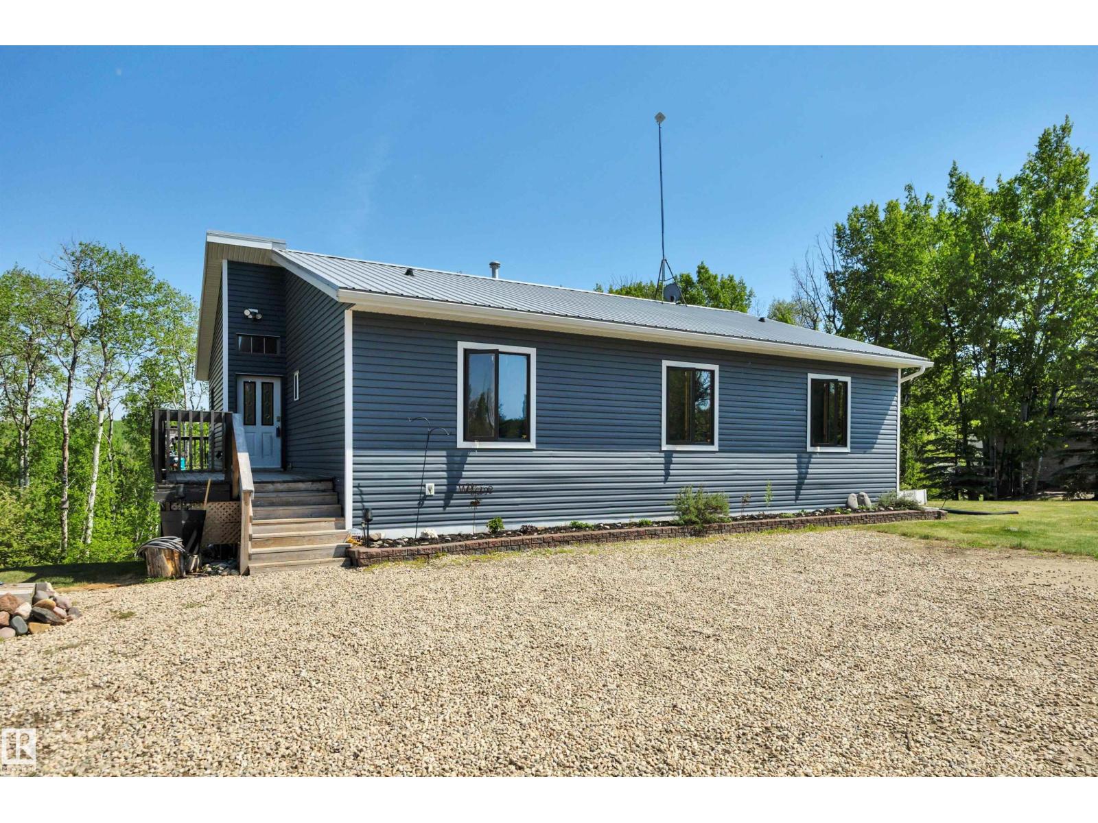 Lorem Ipsum Dolor Sit, Rural Parkland County, Alberta  T7Y  - Photo 3 - DEMO29827826