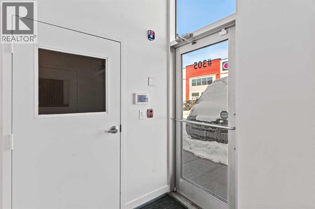 305, 10960 42 Street NE, Calgary, Alberta  T3N 2B8 - Photo 4 - A2303967