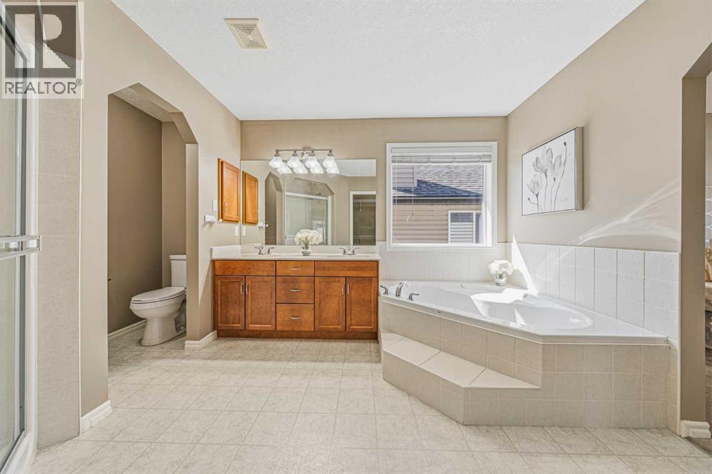 94 Kincora Gardens, Calgary, Alberta  T3R 1R5 - Photo 22 - A2311234