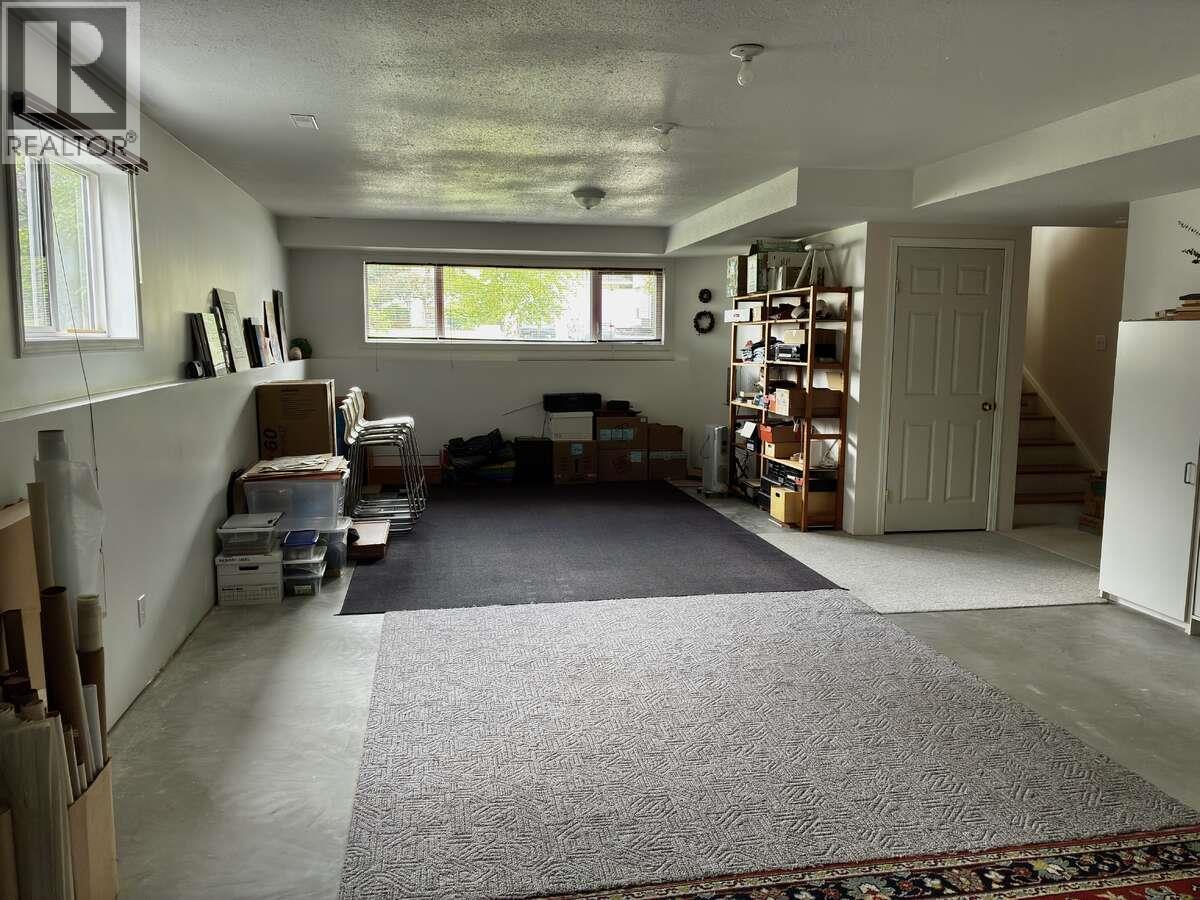 1510 Cedar Street, Golden, British Columbia  V0A 1H6 - Photo 26 - 10380010