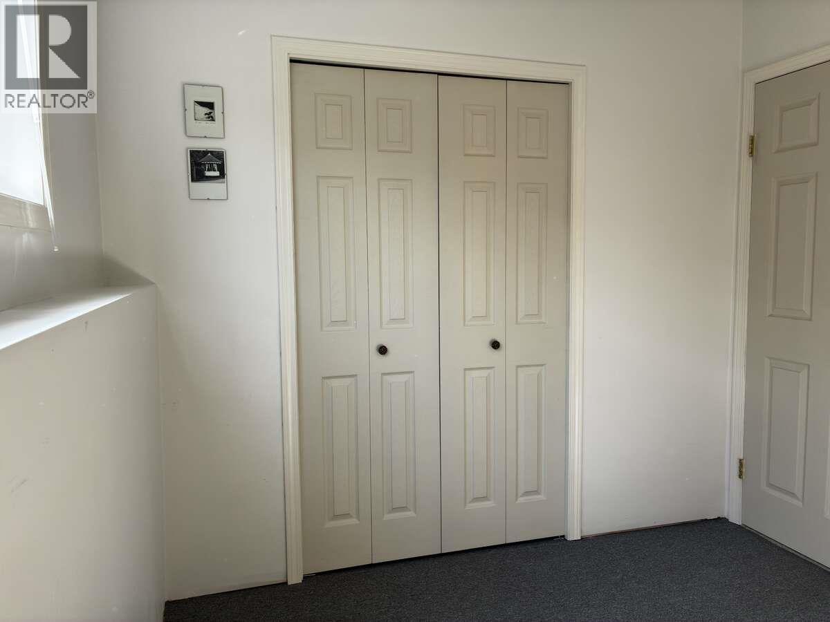 1510 Cedar Street, Golden, British Columbia  V0A 1H6 - Photo 33 - 10380010