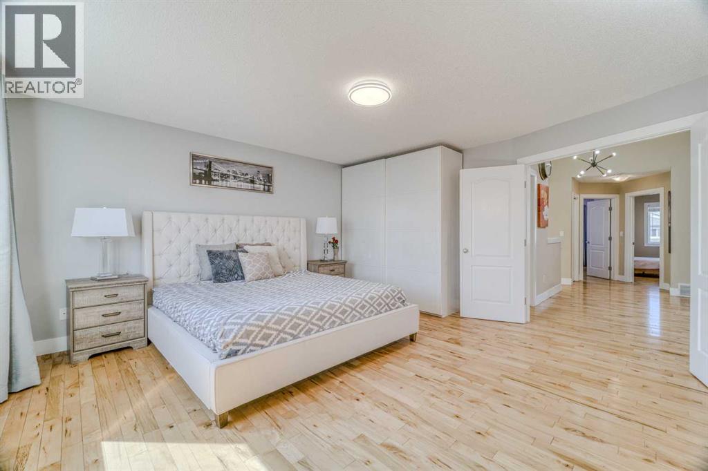 100 Royal Birch Crescent Nw, Calgary, Alberta  T3G 5N8 - Photo 30 - A2313207
