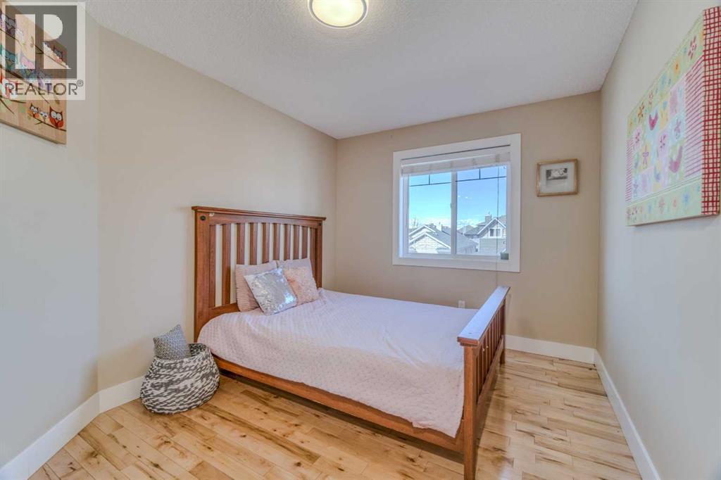 100 Royal Birch Crescent Nw, Calgary, Alberta  T3G 5N8 - Photo 32 - A2313207