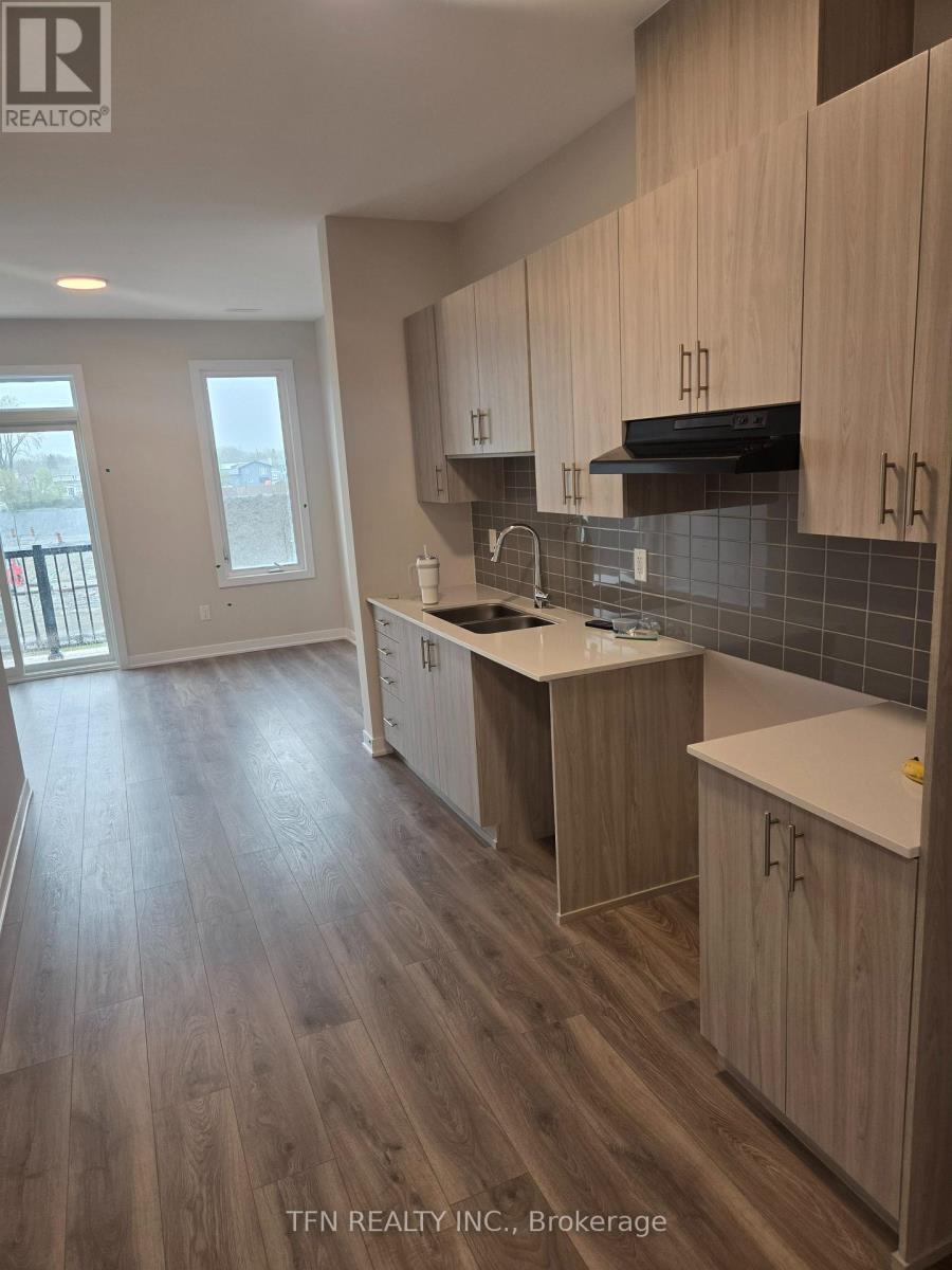 229 Lamarche Avenue, Ottawa, Ontario  K1W 0Y3 - Photo 10 - X13216746