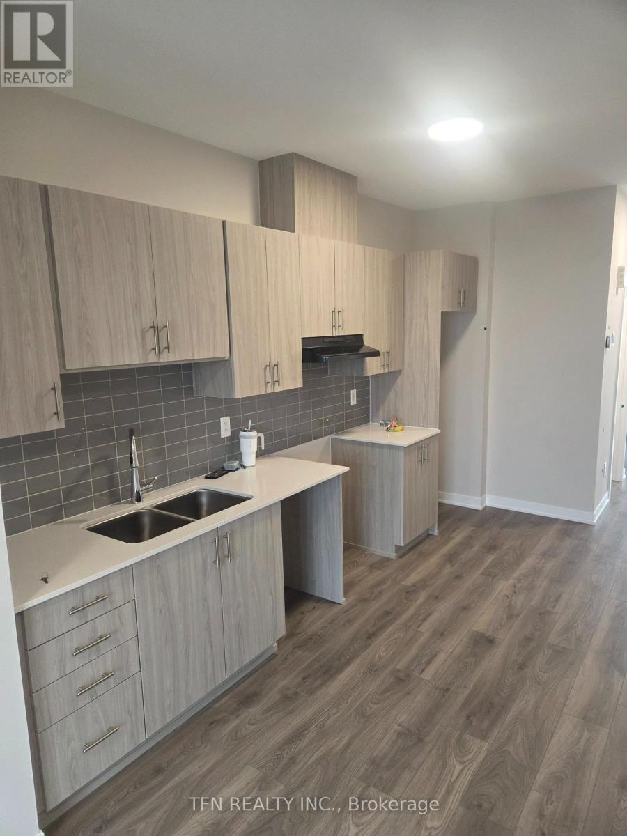 229 Lamarche Avenue, Ottawa, Ontario  K1W 0Y3 - Photo 2 - X13216746