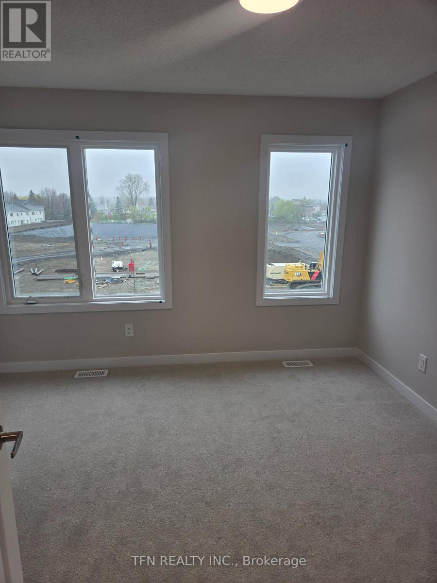 229 Lamarche Avenue, Ottawa, Ontario  K1W 0Y3 - Photo 23 - X13216746