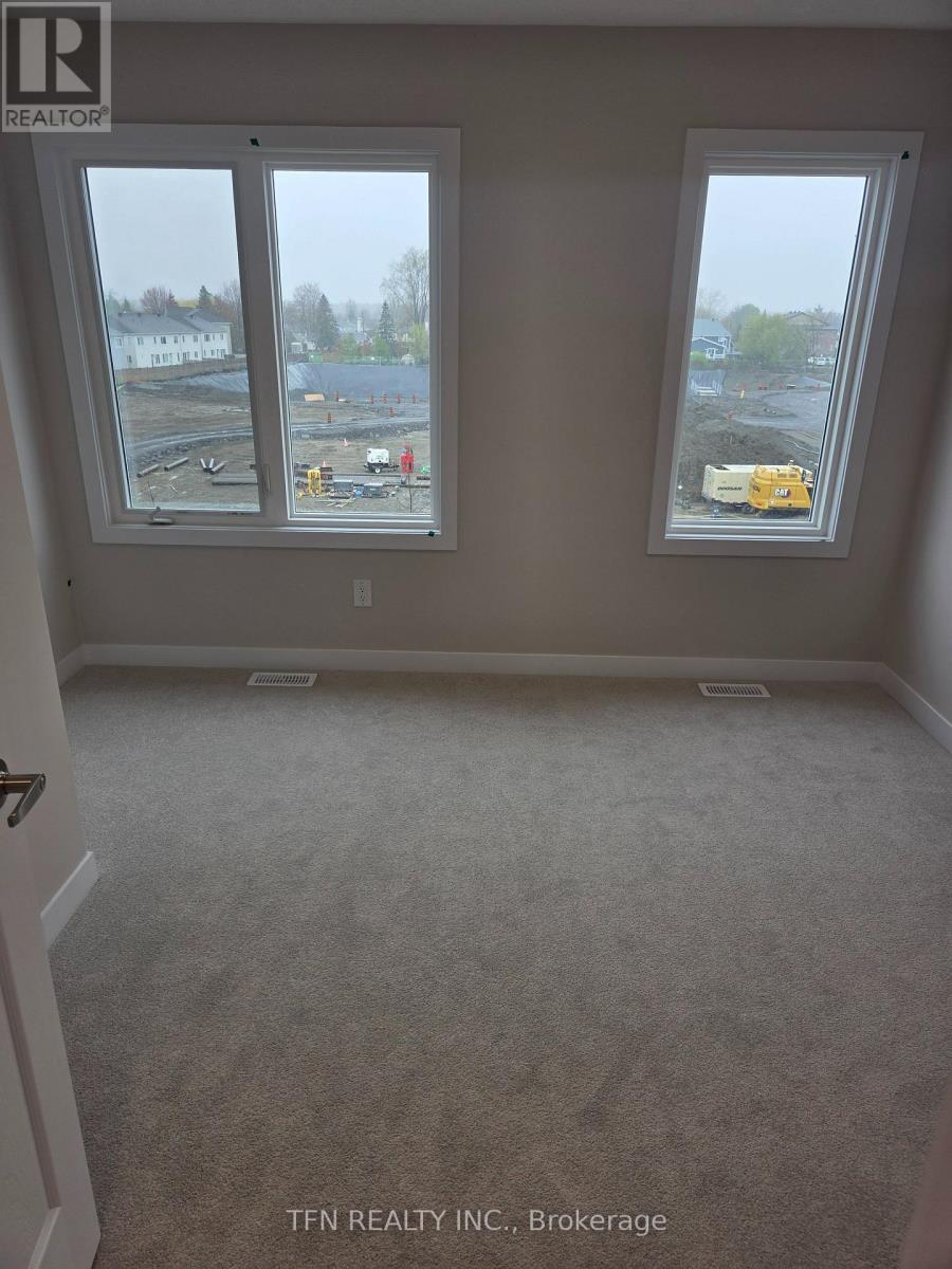 229 Lamarche Avenue, Ottawa, Ontario  K1W 0Y3 - Photo 24 - X13216746
