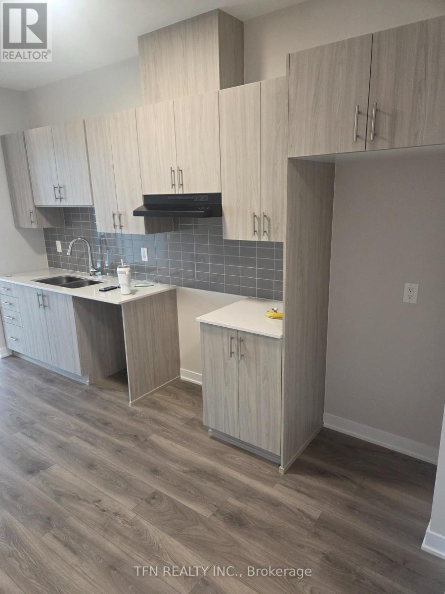 229 Lamarche Avenue, Ottawa, Ontario  K1W 0Y3 - Photo 4 - X13216746