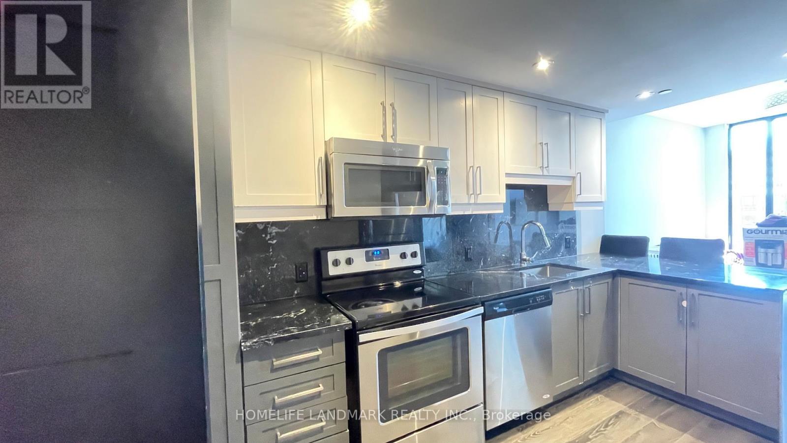 N709 - 330 Phillip Street, Waterloo, Ontario  N2L 3W9 - Photo 6 - X13216808