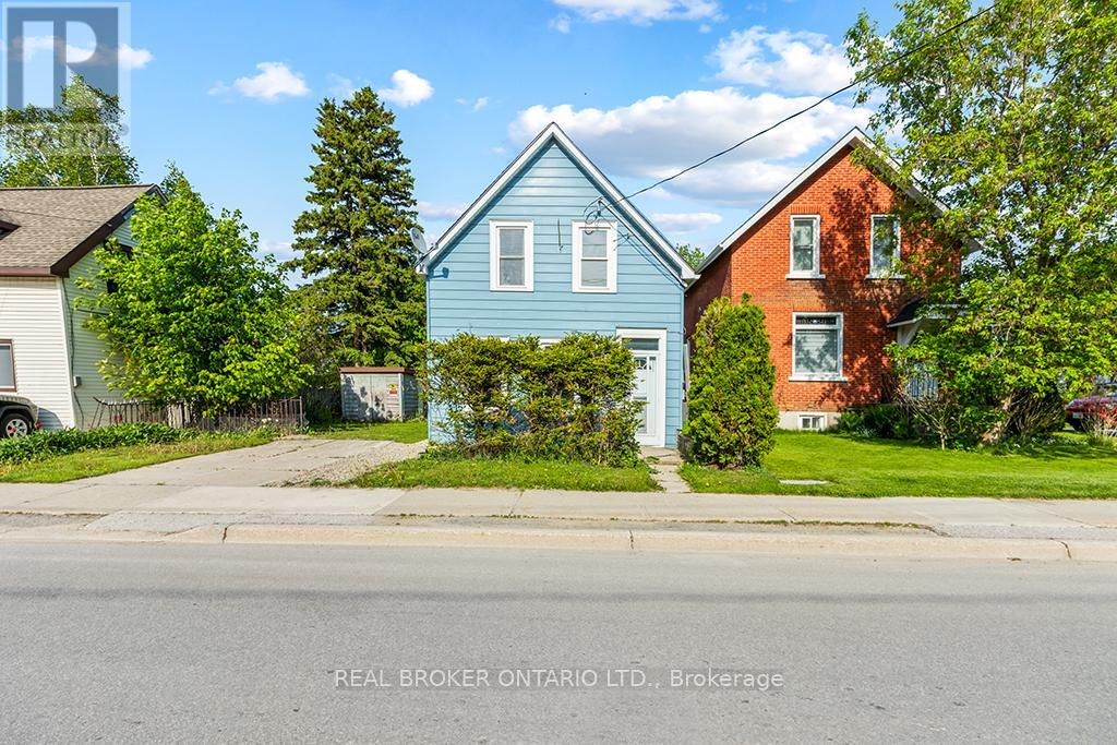 1323 2ND AVENUE W, Owen Sound, Ontario