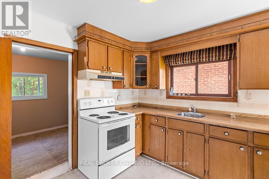 1323 2nd Avenue W, Owen Sound, Ontario  N4K 4N5 - Photo 13 - X13216842