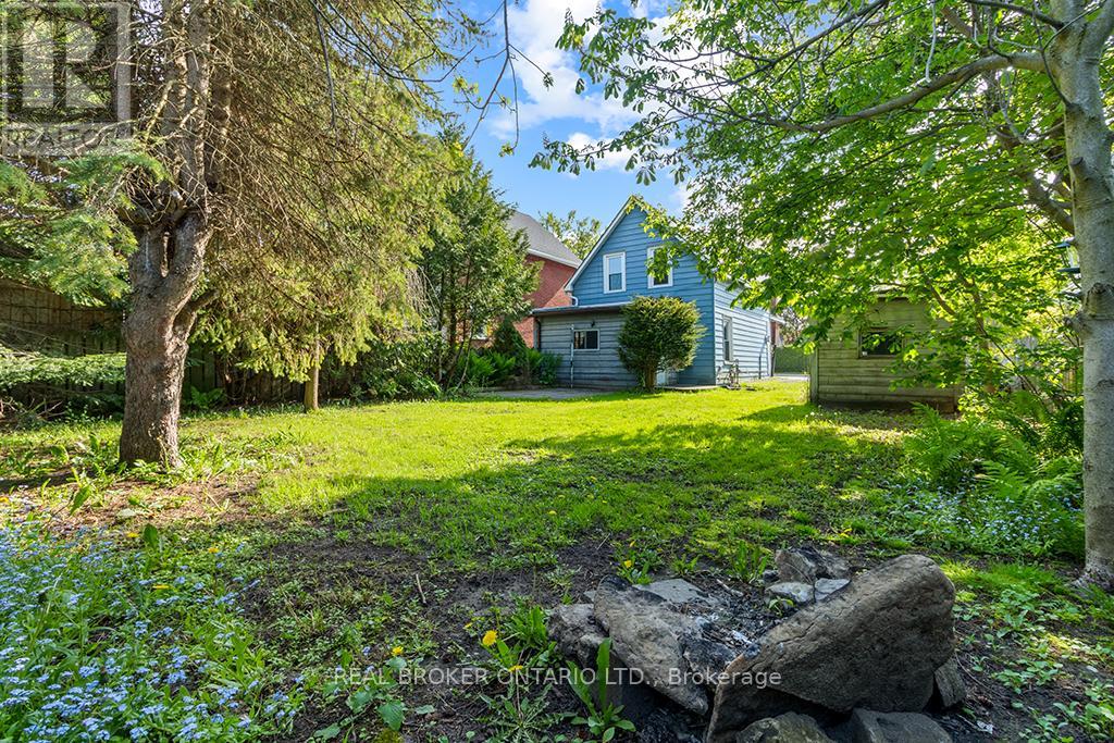 1323 2nd Avenue W, Owen Sound, Ontario  N4K 4N5 - Photo 3 - X13216842