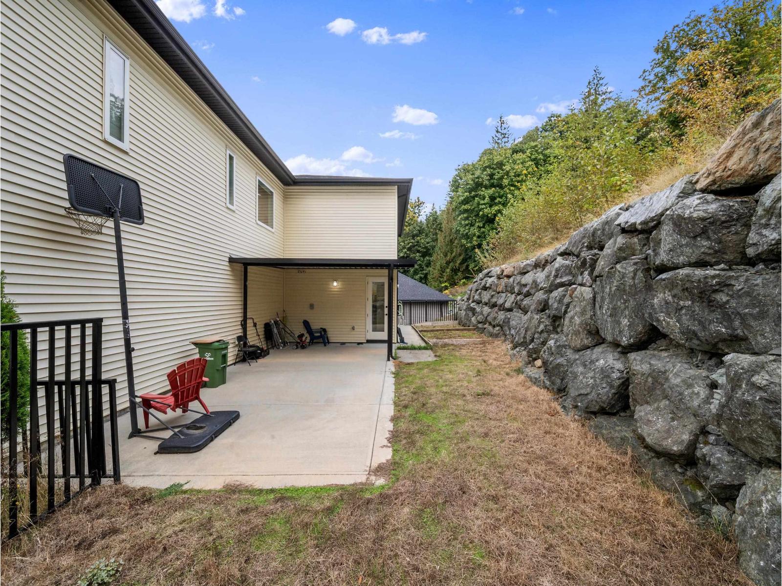 8204 Harvest Place, Eastern Hillsides, Chilliwack, British Columbia  V4Z 0E4 - Photo 35 - R3129097