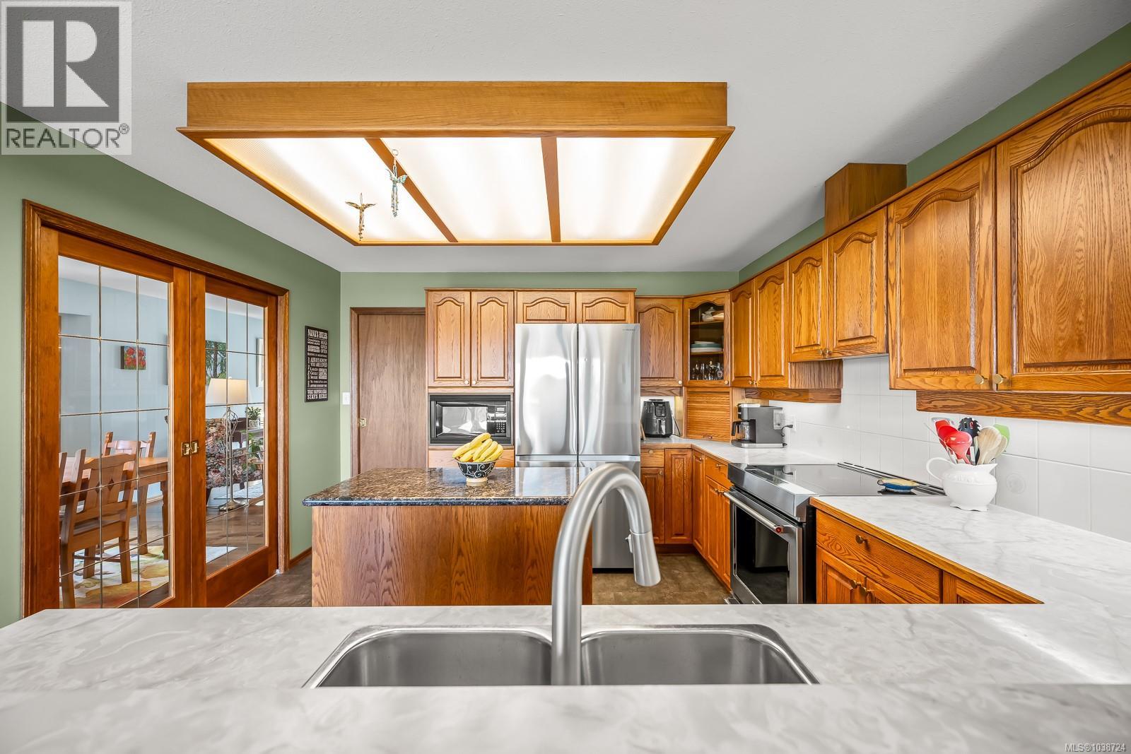 3834 Laurel Dr, Royston, British Columbia  V0R 2V0 - Photo 34 - 1038724