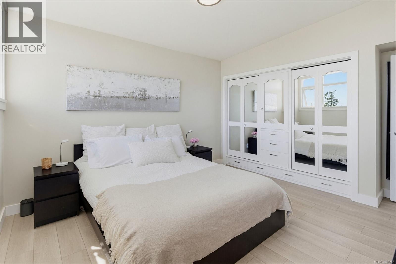 5266 Parker Ave, Saanich, British Columbia  V8Y 2M9 - Photo 26 - 1038288